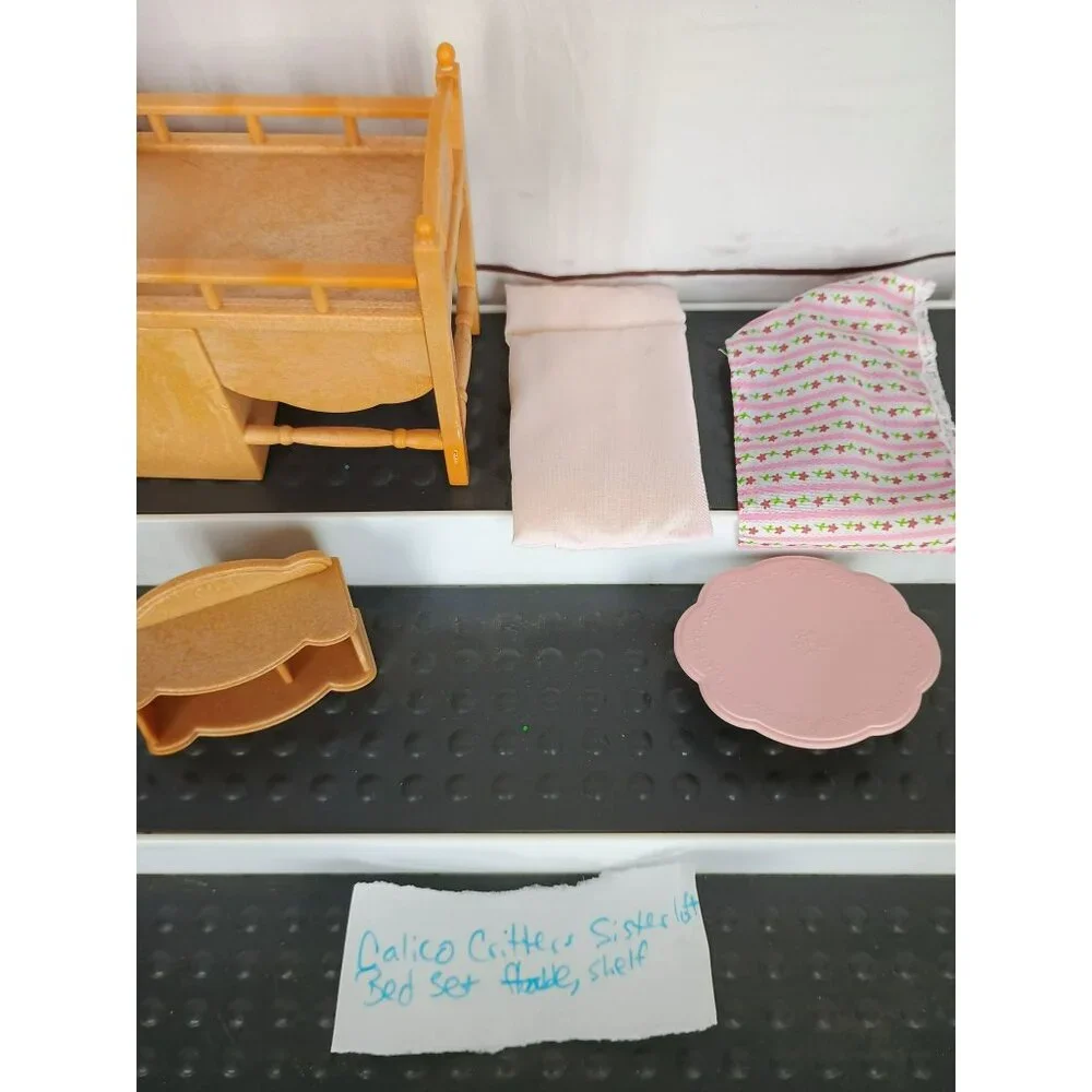 Calico Critters Sister Loft Bed Set Pink coffee Table,  Shelf Doll House Furnitu